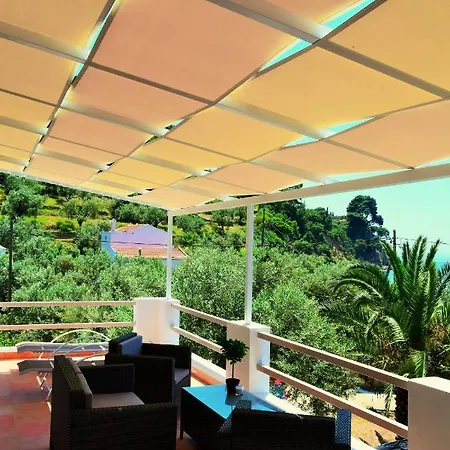 Semesterbostad Meltemi Patitiri