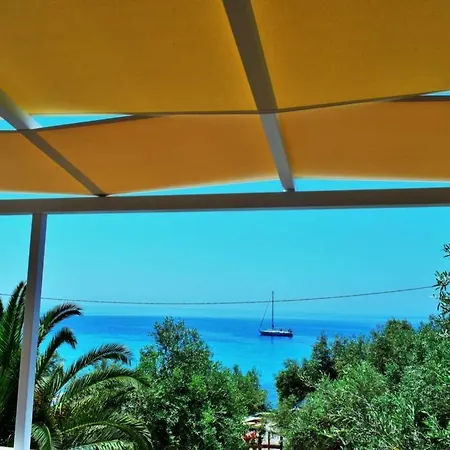 Holiday home Meltemi