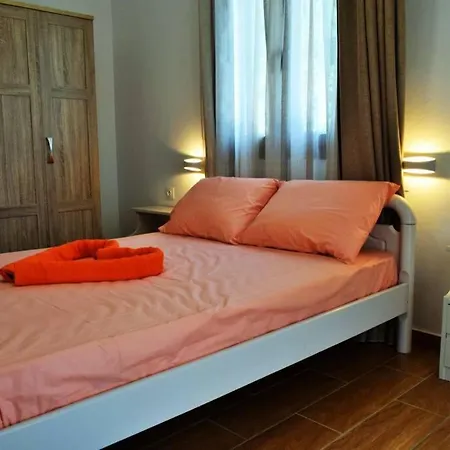 Semesterbostad Meltemi